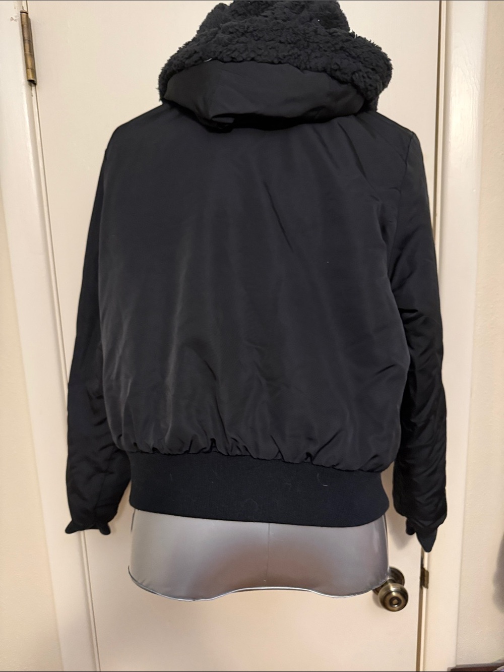 Hurley Black Hooded Bomber Jacket with Sherpa Trim Reversible Jacket Medium - Picture 3 of 6
